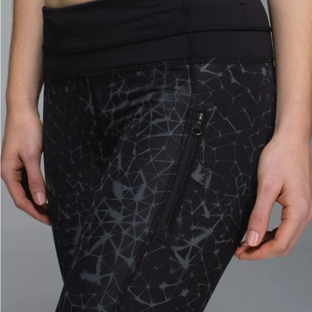 Lululemon Inspire Tight II *Full-On Luxtreme